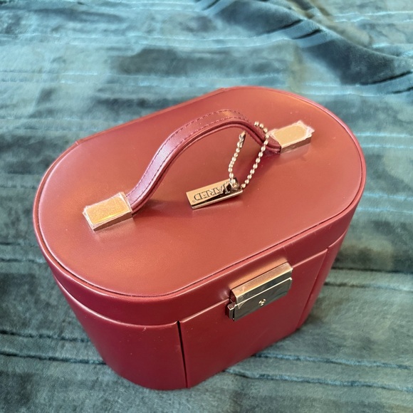 Jared Multi Level Locking maroon faux Leather Jewelry travel Box Velvet Lined - Picture 1 of 7